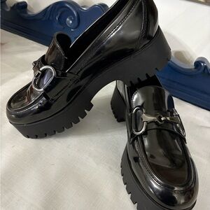 Nine West Black Patent Leather Bit Loafers SIZE 7.5 NEW